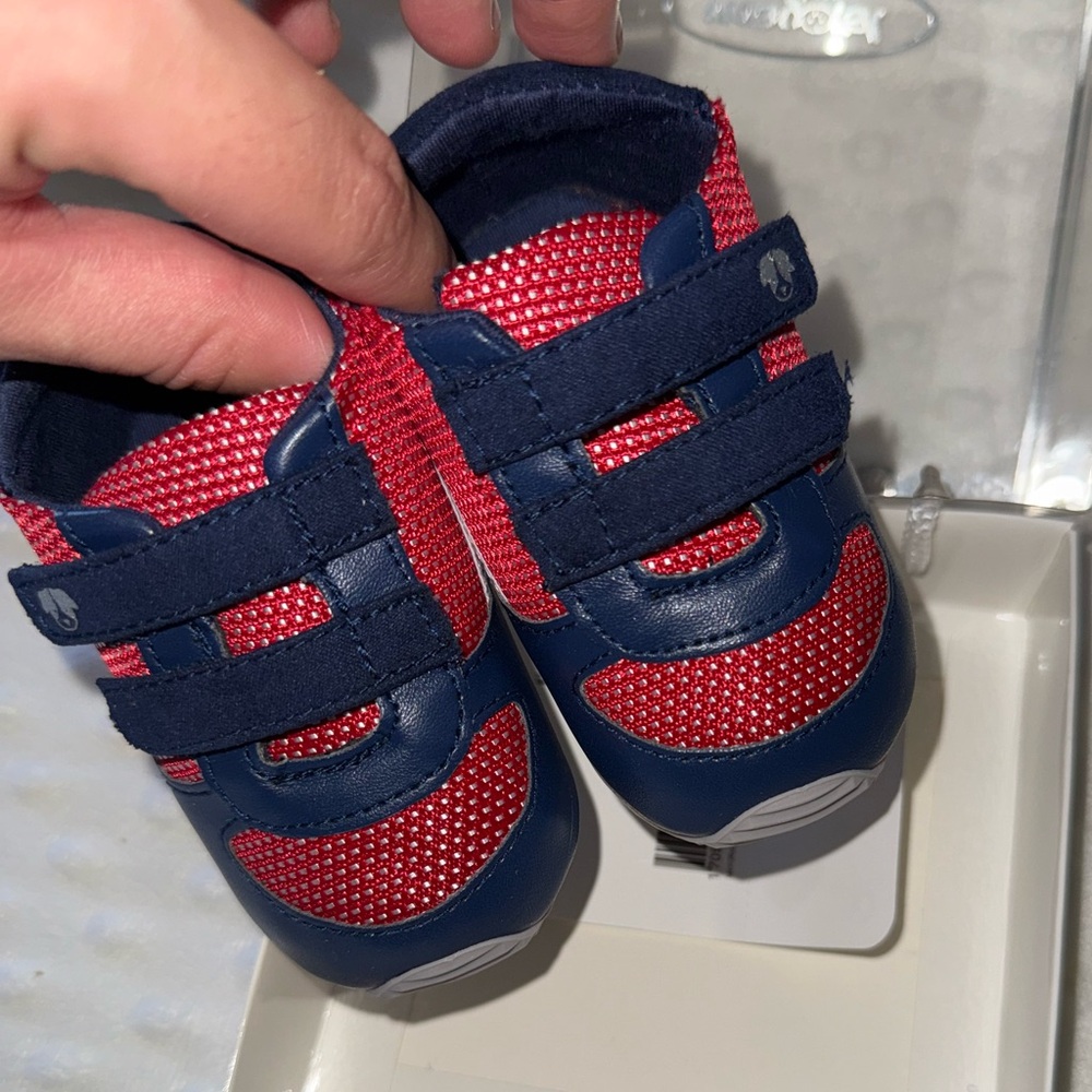 New with box Mayoral Baby Shoes 0-6 Months